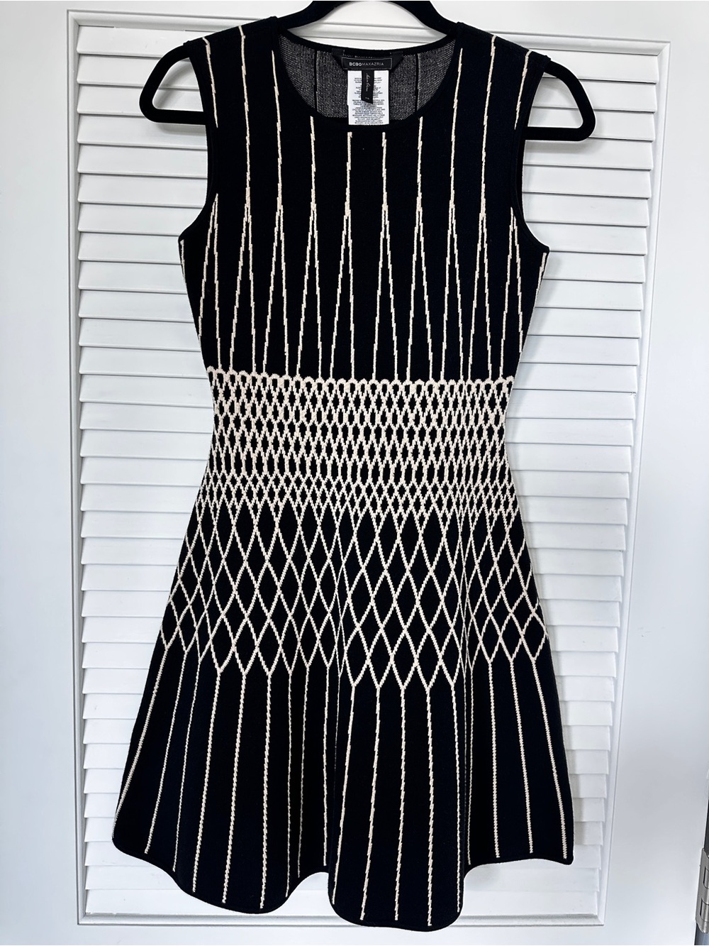 BCBGMAXAZRIA Debbie Geometric Sweater Knit Fit & Flare Dress XS